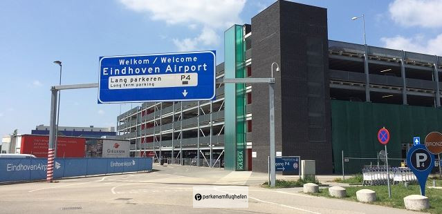 Parken Flughafen Eindhoven P4 Wegweiser