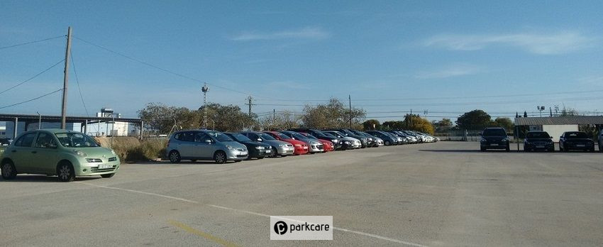 Plazas de parking al aire libre en ALC Valet Parking