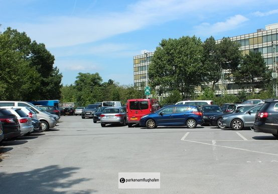 EasyparkingDUS Valet Parkplatz