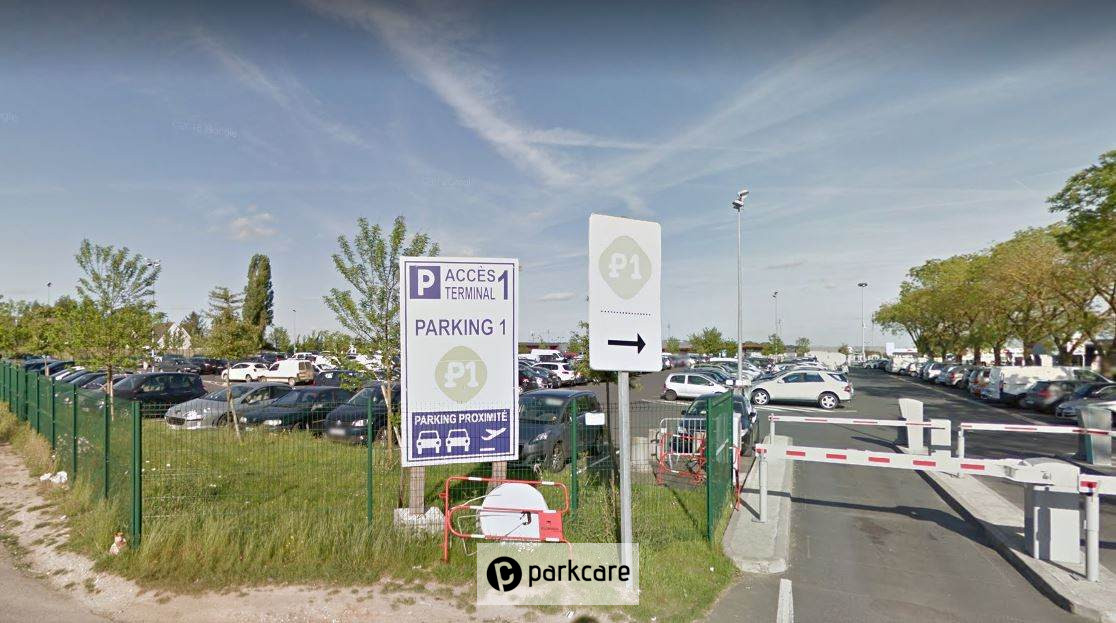 L'entrée du Parking Aéroport Beauvais P1 est cloturé