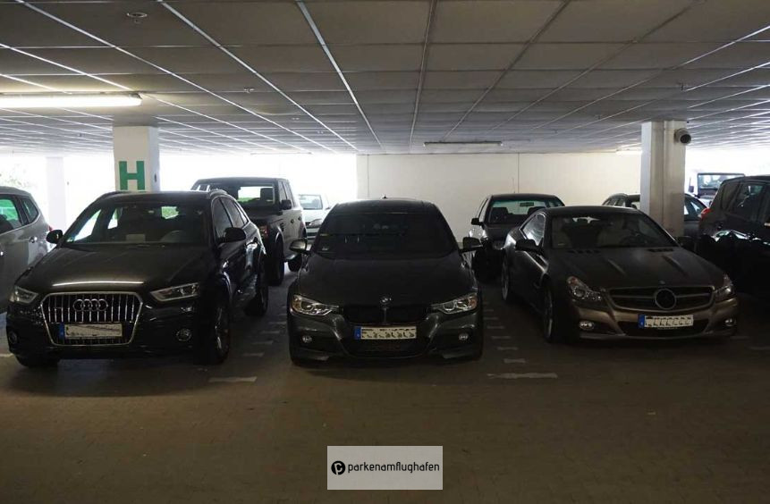 APS Airport Parking Stuttgart Parkende Fahrzeuge