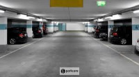 Voitures garées au parking couvert du prestataire Premium Meet & Greet Zürich Airport