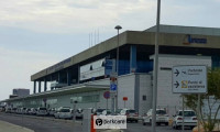 Terminal dell'aeroporto visto da Parcheggio Ufficiale Aeroporto Palermo