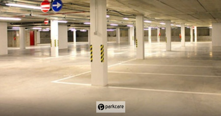 Posti auto al coperto di Elite Parking Pisa