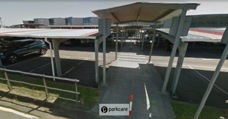 Plazas asfaltadas de Parking Aeropuerto San Sebastián P1