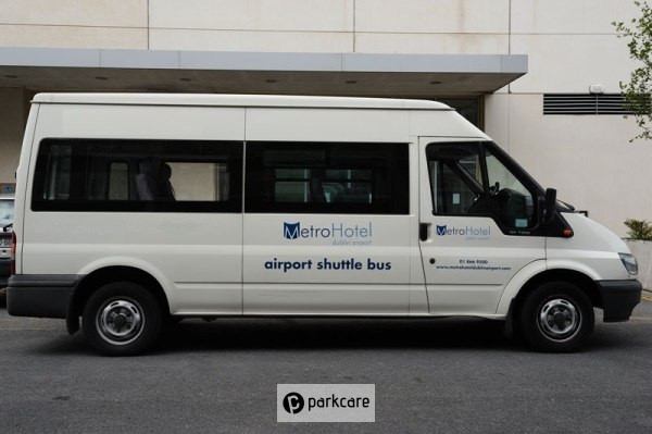 Shuttle Bus Metro Hotel Park and Ride Dublin Airport