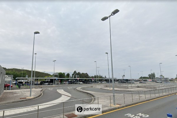 Lugares techados del Parking Aeropuerto Coruña