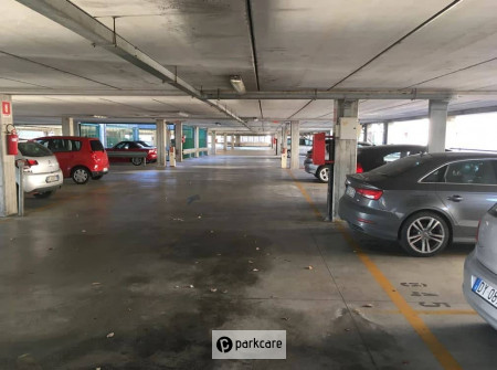 Parcheggio al coperto di Car Service Parking Malpensa