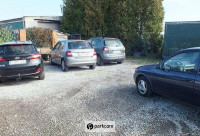 Voitures garées chez Parking Pas Cher Charleroi