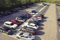 Le parking extérieur d'Ibis Budget Parking