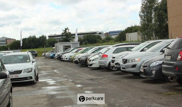 Parkeerterrein Aeropark Charleroi