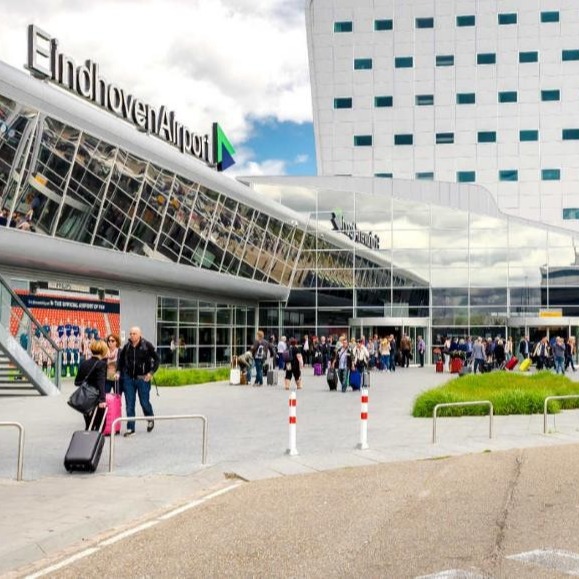 l'Aéroport d'Eindhoven